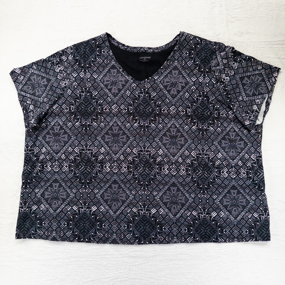 Catherines Womens Top 5X 34/36W Black Gray Geometric Tribal Print V-Neck Stretch